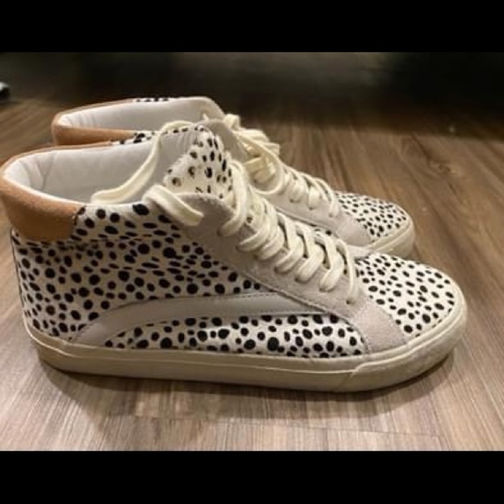 Calf skin fashion sneakers